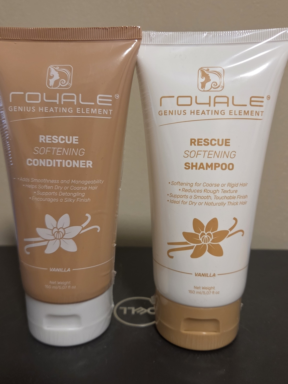 Royale Rescue Softening Shampoo & Conditioner - Vanilla - White & Tan